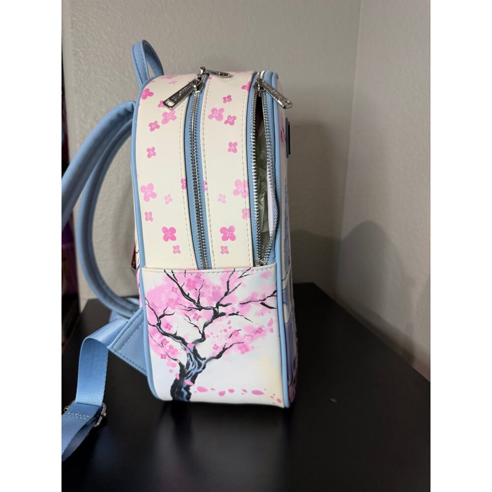 Loungefly Dreamworks Kung Fu Panda Cherry Blossom Backpack NWT - Picture 4 of 6